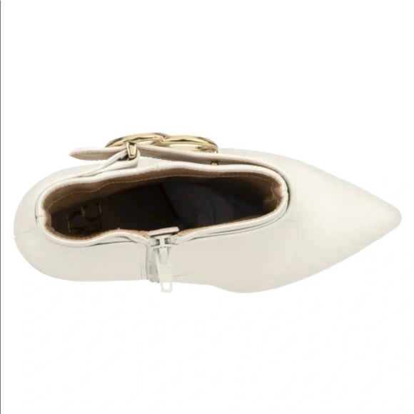 NEW YORK & COMPANY Bella Double Ring Bootie - Picture 4 of 5